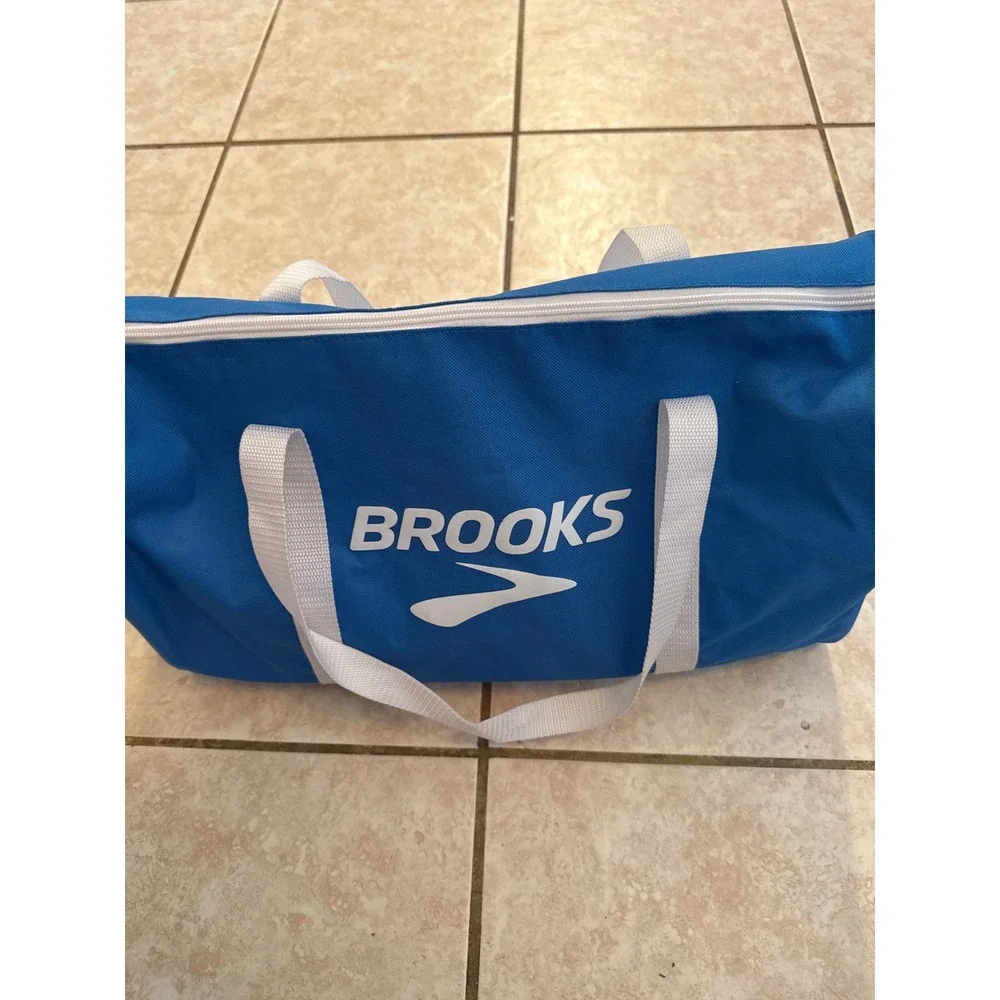 Brooks Blue Duffel Bag Publix Savannah Womens Half & 5k Gym Travel Bag